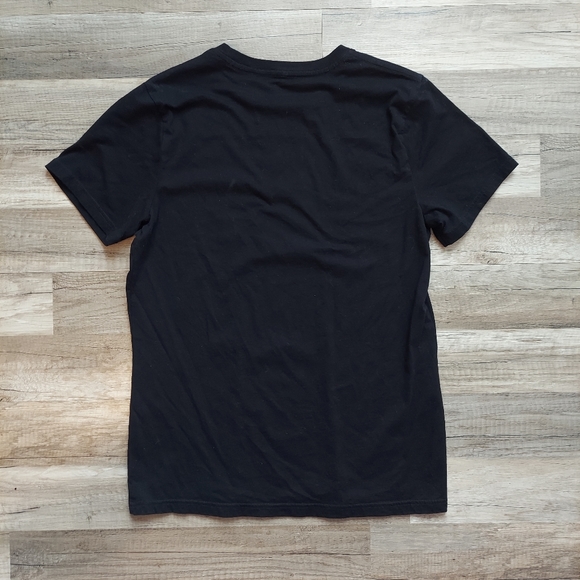 Game of Thrones Tee Medium Tyrion Lannister GOT T-shirt I Drink and Know Things - Picture 3 of 8